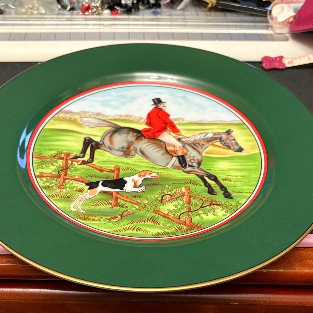 Equestrian Fitz&Floyd Japan  Tallyho Luncheon Plate Set - Picture 7 of 13